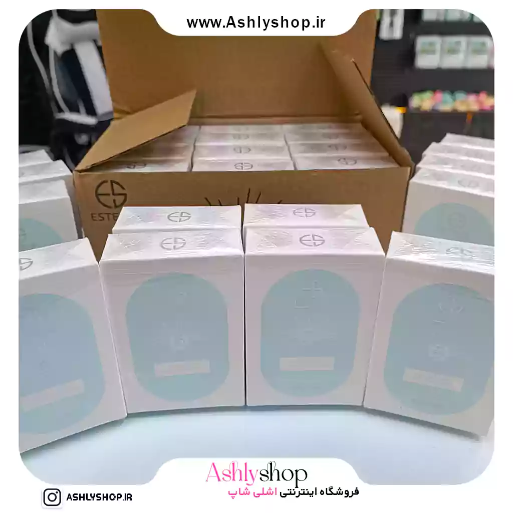 جعبه ضدآفتاب استلین آبی SPF50 PA+++ مدل Ultra-Light Hydrating Invisible