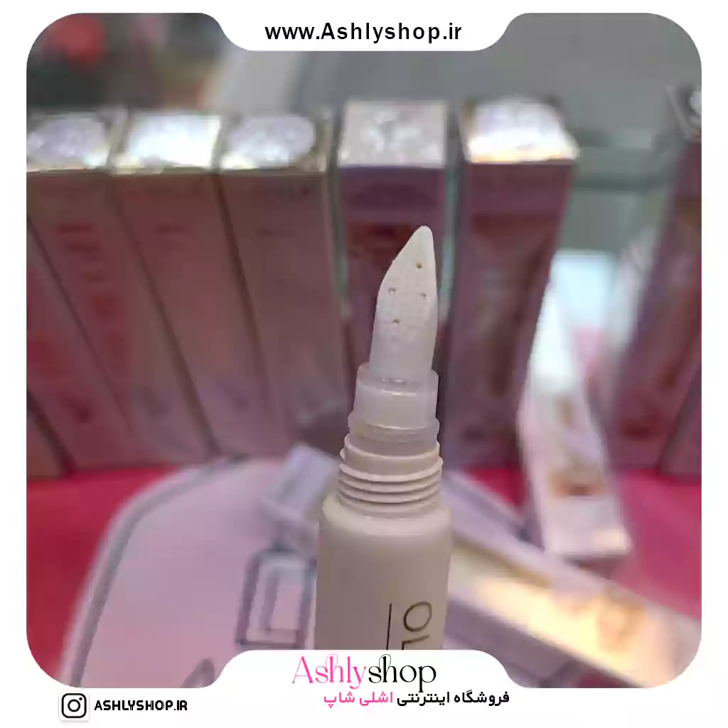 10 تقویت کننده ابرو اولی بولا